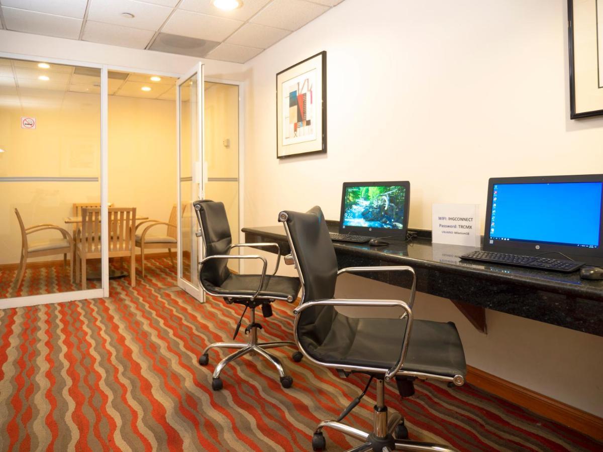 Holiday Inn Express Torreon By Ihg Экстерьер фото